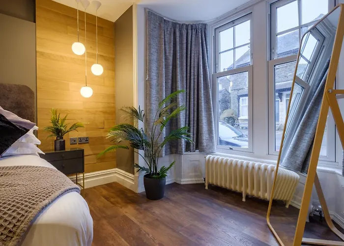 Brathay, A Short Walk From ويندرمير